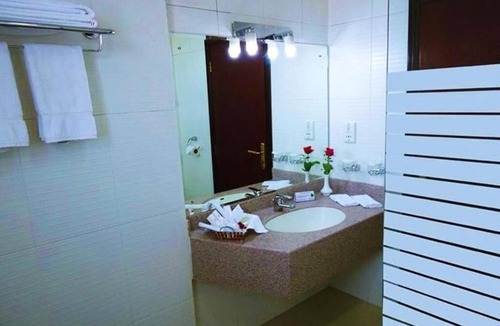 Al Khuwair Hotel | Safeer International Hotel