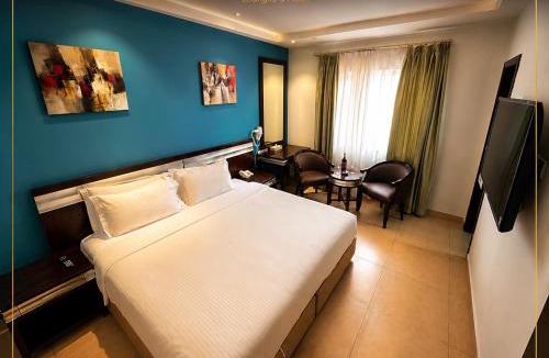 Muscat Hotel | Saffron Hotel and Lounges