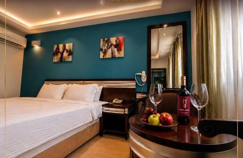 Muscat Hotel | Saffron Hotel and Lounges