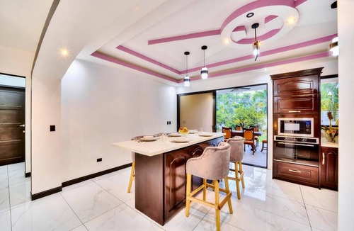 Cahuita House | Samanea House Deluxe