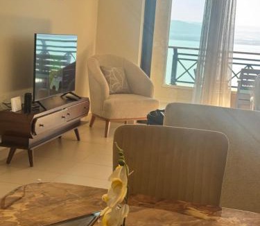 Sweimeh Bed & Breakfast | Samarah E 25 full Deadsea view resort