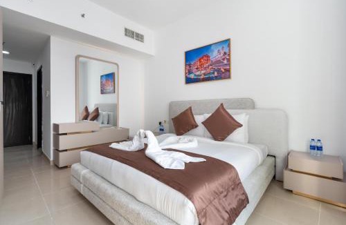 Jumeirah Lake Towers Apartment | Samaya Holiday Homes - Lake City Stunning Suits Lake View - Next to Metro