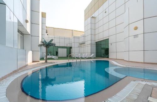 Jumeirah Lake Towers Apartment | Samaya Holiday Homes - Lake City Stunning Suits Lake View - Next to Metro