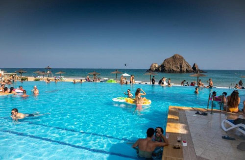 Al Aqah Resort | Sandy Beach Hotel & Resort