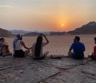 Wadi Rum Bed & Breakfast | Sandy Camp Wadi Rum
