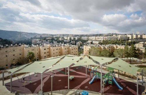 Jerusalem House | Savyoney Ramat Sharet By Isrentals- 3 Bedrooms