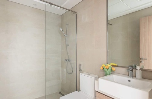 Jadaf Apartment | Scenic & Bright 1BR w/ Spectacular Jaddaf Views