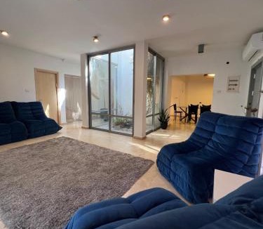 Bar Yohai Villa | schneider villa- נופש יהודי בין הרי הגליל