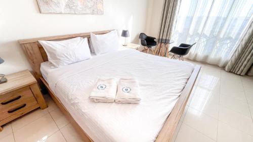 Bab Al Bahr Apartment | Sea La Vie 1BHK Direct Sea-View Apartment