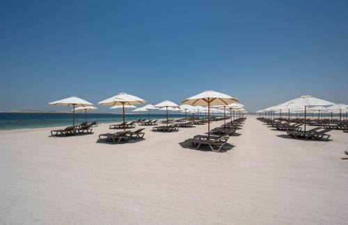 Dubai Resort | Sea Point Hotel Dubai Islands Formerly Park Regis by Prince