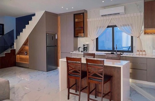 Al-Maghtas Ski Chalet | Sea Sands Villa