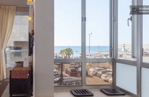 Old North Apartment | SEA-VIEW! ONLY 100 METERS TO METZIZIM bEACH and HILTON BEACHES