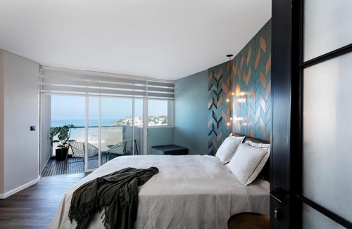 Herzliya Pituach Apartment | Sea View Stylish 1BR with Balcony by Beachfront Stay