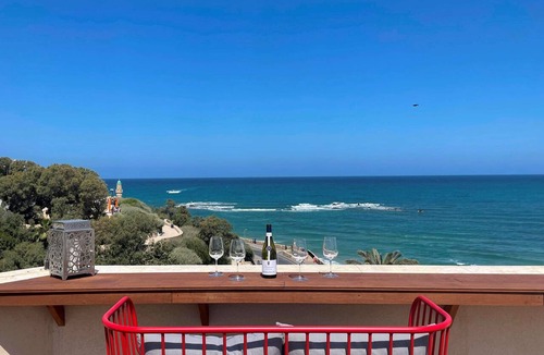 Jaffa Apartment | Seafront penthouse - terrace, AC, lift & parking