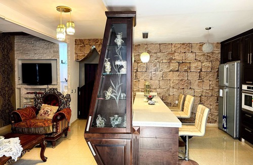 Acre Apartment | Seascape Family Home in the Heart of Old Acre