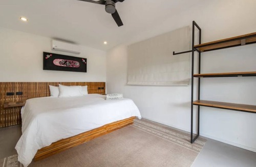 Playa Santa Teresa Resort | Seataya Jungle Villas/7 bedrooms/3 Private Pools