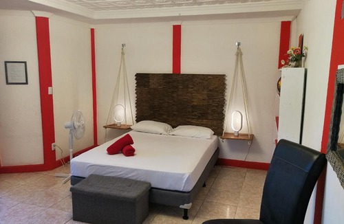 Cahuita Hotel | Secret Garden