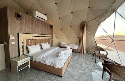 Aqaba Governorate House | Shaheen Camp Wadi Rum – Bubble Tent
