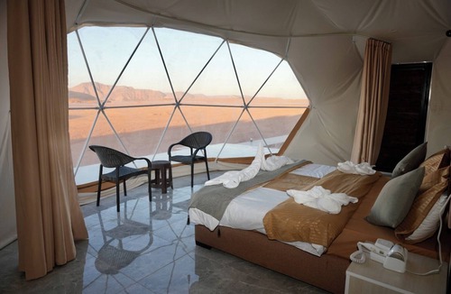 Aqaba Governorate House | Shaheen Camp Wadi Rum – Bubble Tent