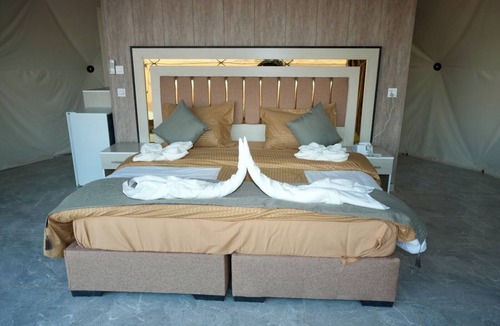 Aqaba Governorate House | Shaheen Camp Wadi Rum – Bubble Tent