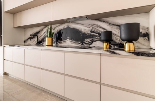 Nachlaot Apartment | SHALEM Luxury-Hosted by Sweetstay