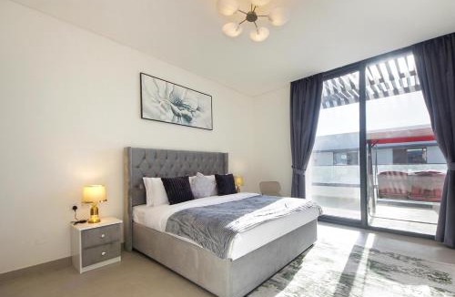 Dubai Villa | Silk Valley - 4B near Al Hamriyah | Private Pool
