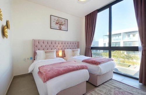 Dubai Villa | Silk Valley - 4B near Al Hamriyah | Private Pool