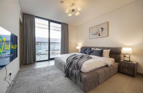 Al Hamriya Villa | Silk Valley - 4B near Al Hamriyah steps away from Beach