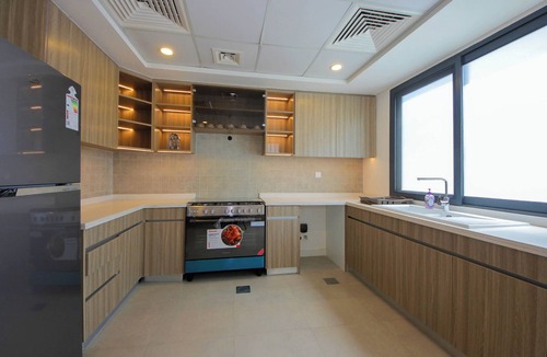 Al Hamriya House | Silk Valley-4B with Private Beach Access