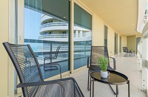 Saadiyat Cultural District Apartment | Silkhaus Vacation Homes Luxury 2BDR with Maid Room in Ajwan Towers