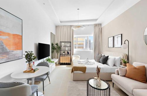 Dubai Apartment | Silkhaus Vacation Homes New studio in Silicon Oasis ASB Tower