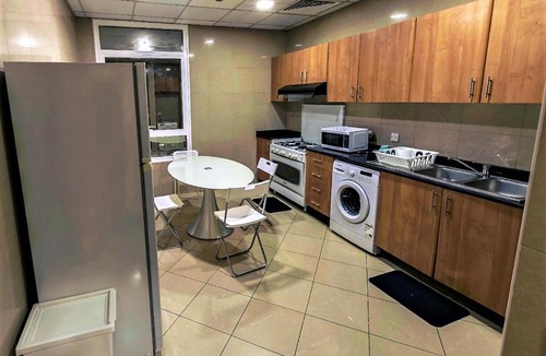 Al Sufouh 2 House | Single Room For One Lady in Dubai Marina 3202.1