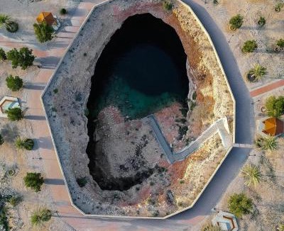 Bimmah Villa | Sinkhole Chalet