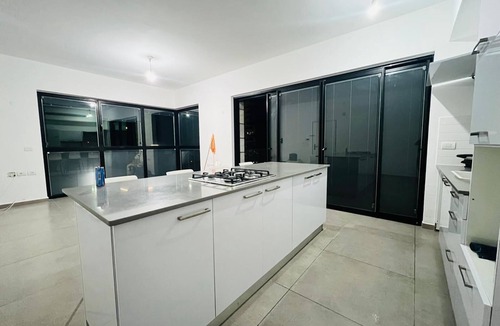 Bat Yam Apartment | SKY LUX! Apartment front beach (MAX 16 people)