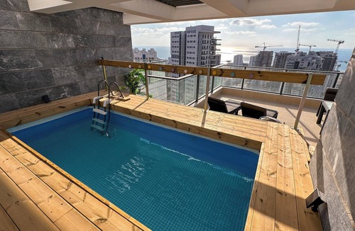 Rishon LeTsiyon Apartment | Sky26 Mini penthouse with 6-Rooms Sew View Bat Yam