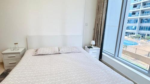 Dubai Apartment | Skycourts - Well furnished 1 BHK Apartment