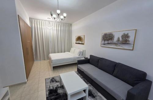 Dubai Apartment | Skycourts - Well furnished Studio apartment