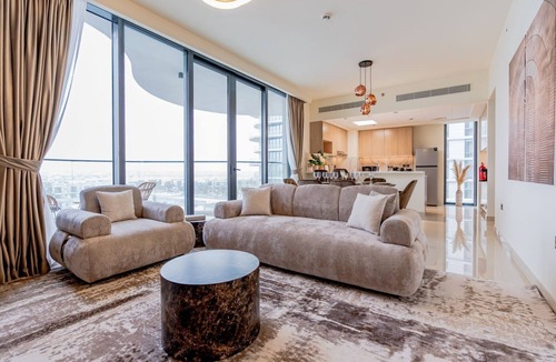 Mina Al Arab House | Sophisticated Interior near Hayat Beach