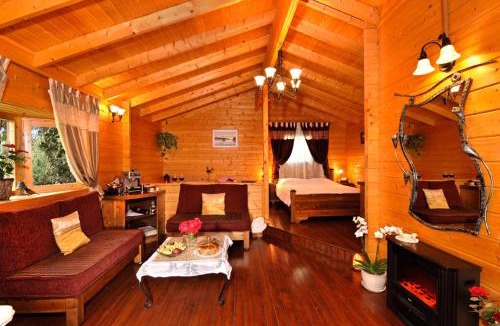 Eliad Ski Chalet | Spa Chalets In Olive Grove
