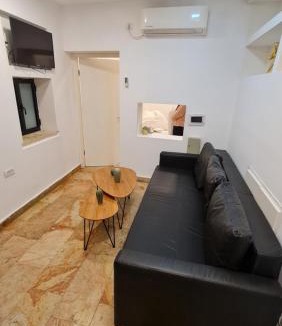 Jerusalem City Centre Hotel | SPACE ART BOUTIQUE Downtown