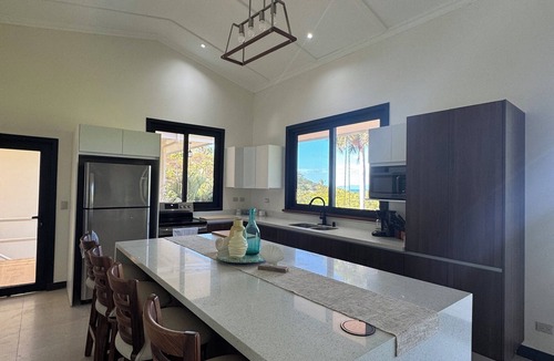 El Ocotal House | Spacious 5-bedroom villa with private pool and ocean view