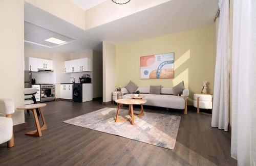 Jadaf Apartment | Spacious 2 Bed in Binghatti Gateway