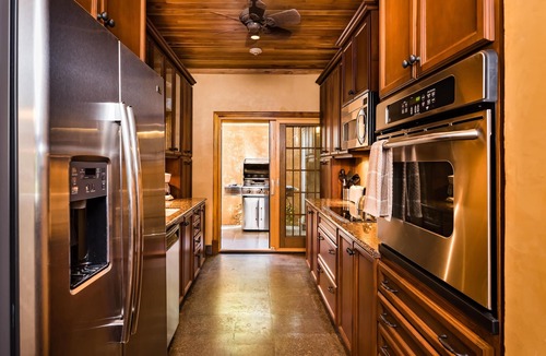 Playa Langosta Condo | Spacious 2BR/2Bath 5 Star Villa - Steps from Blue Water & White Sand Beach