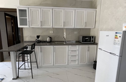 Amman Apartment | Spacious 3-bedroom apartment with WiFi, AC in charming Amman