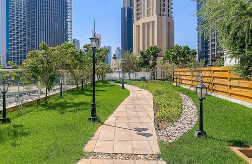 Downtown Dubai Apartment | Spacious 3BR Loft in Downtown Dubai