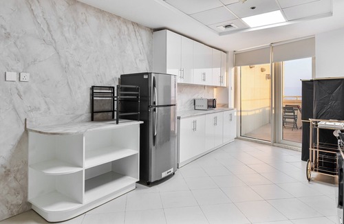 Jumeirah Lake Towers Apartment | Spacious 5 Bed W/Skyline Views from 4 Balconies!