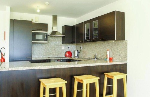 As Sifah Apartment | Spacious Apartment Retreat