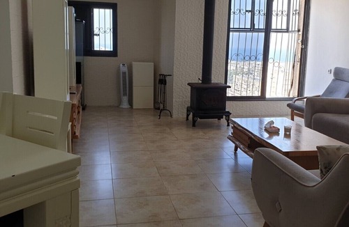 Acre Apartment | ★ Spacious Apt. w/Seaview, Fireplace & Netflix ★