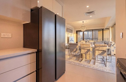 Za'abeel 2 Apartment | Spacious Central Downtown Home w/Burj View