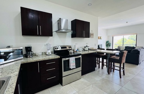 Jaco Apartment | Spacious, Family-Friendly with Stunning Breezy and Balconies.